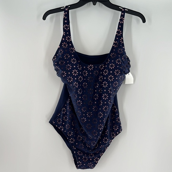 KONA SOL LASER CUT SCOOP NECK ONE PIECE NAVY PINK LARGE SWIMWEAR NEW - Picture 1 of 9